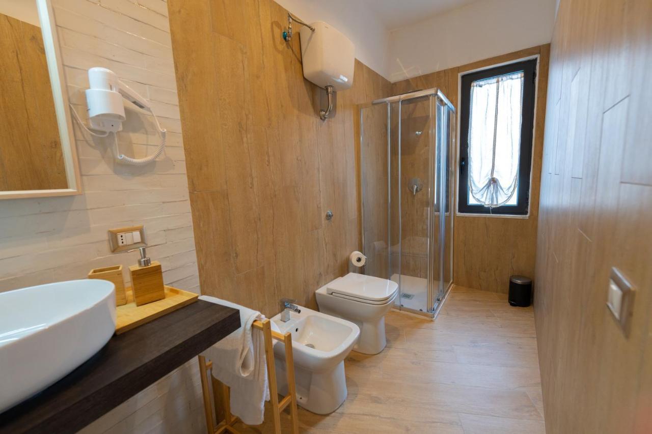 La Casa Di Leo - Rooms At The Feet Of Vesuvius Boscotrecase Экстерьер фото